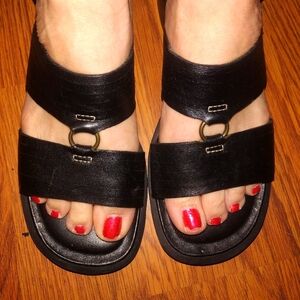 Clarks Black Leather Sandals #560